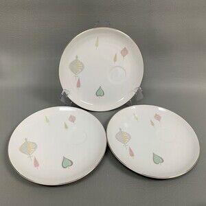 Yamaka Bon Soir Snack‎ Plates White Multi-color Leaves Lot of 3